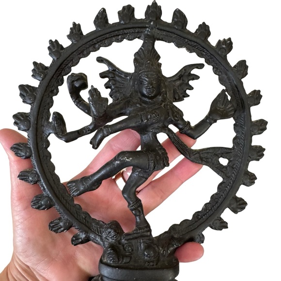 Brass Lord Shiva Dancing Nataraja Statue Vintage Sculpture Hindu Art India - Picture 2 of 8